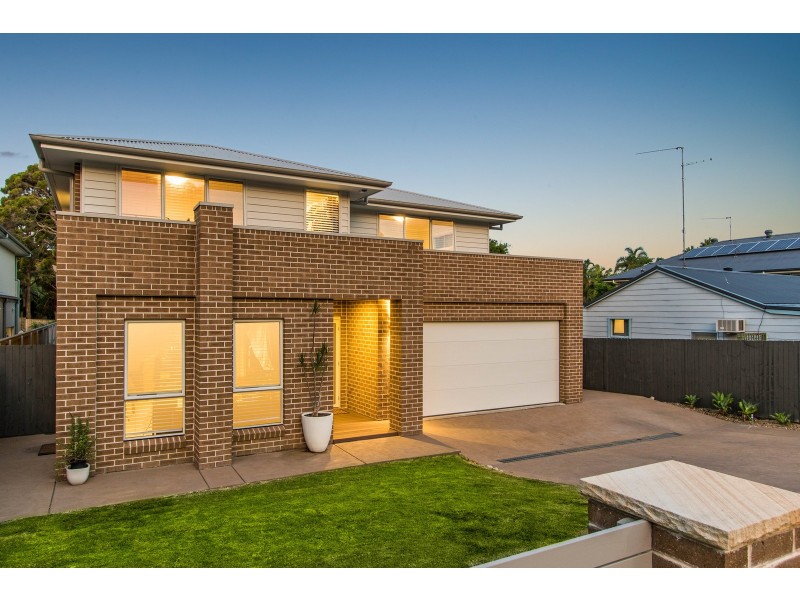 10 Wollstonecraft Avenue, Avalon NSW 2107