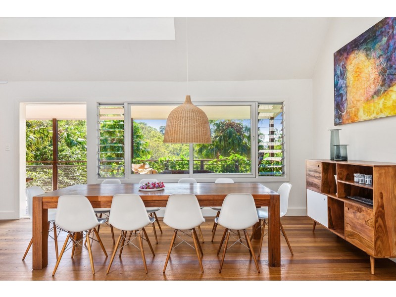 33 Cannes Drive, Avalon Beach NSW 2107