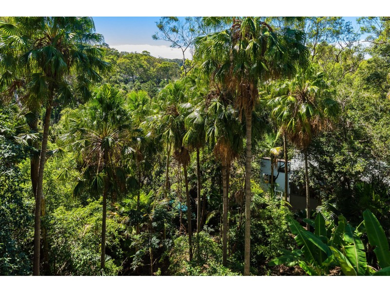 33 Cannes Drive, Avalon Beach NSW 2107