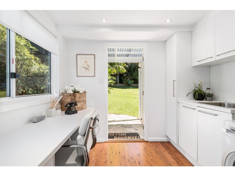 66 Dolphin Crescent, Avalon Beach NSW 2107