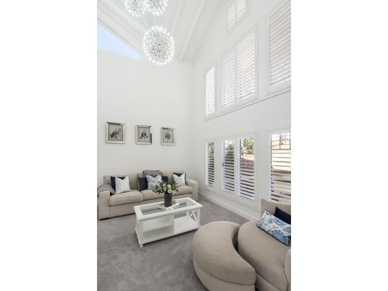 70 Hilltop Road, Avalon Beach NSW 2107