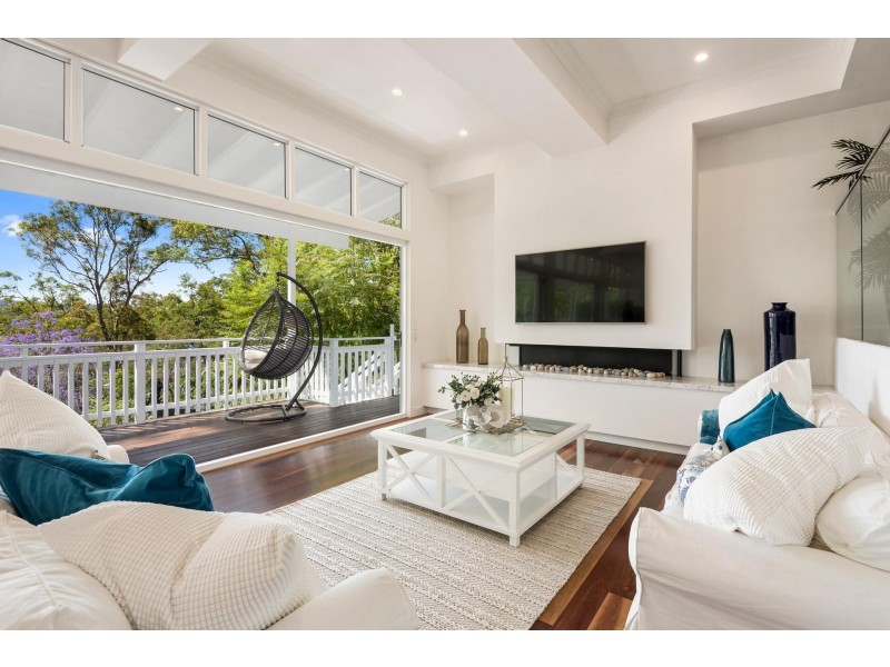 70 Hilltop Road, Avalon Beach NSW 2107