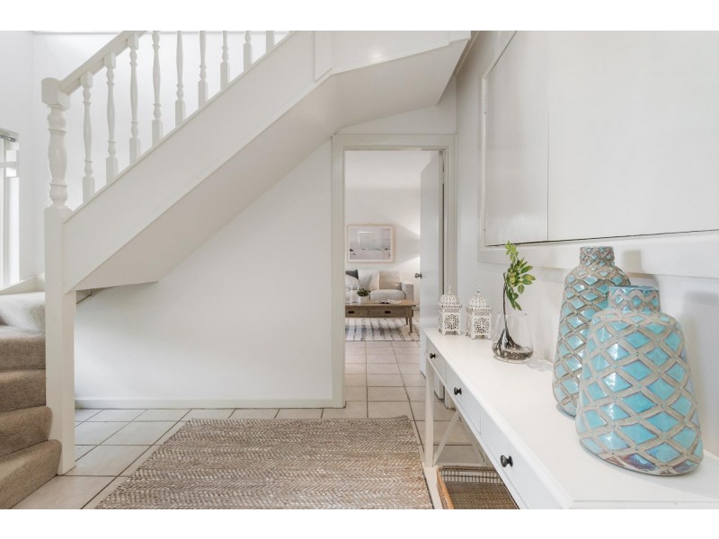 67 Dolphin Crescent, Avalon Beach NSW 2107