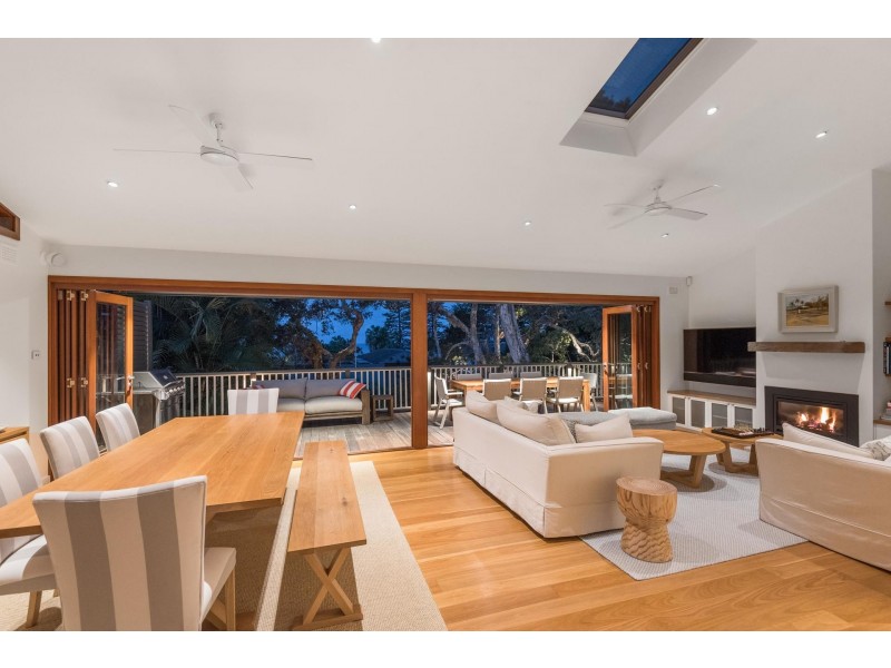 62 Florida Road, Palm Beach NSW 2108