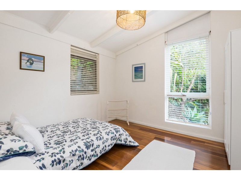 6 Joanne Place, Bilgola Plateau NSW 2107