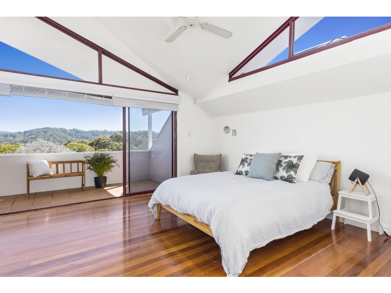 82 Whale Beach Road, Avalon Beach NSW 2107