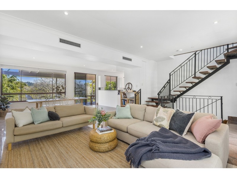 82 Whale Beach Road, Avalon Beach NSW 2107