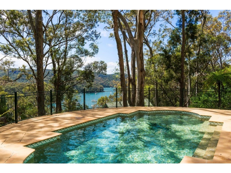 24 Quarter Sessions Road, Church Point NSW 2105