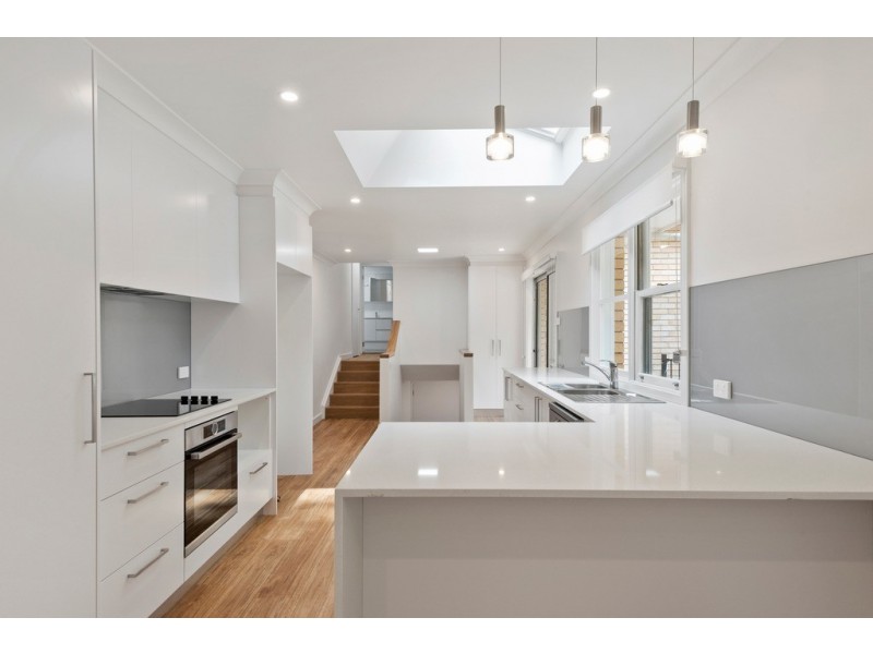 20 Capua Place, Avalon Beach NSW 2107