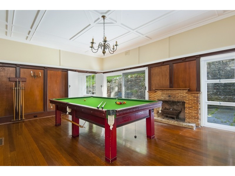 15 The Serpentine, Bilgola NSW 2107