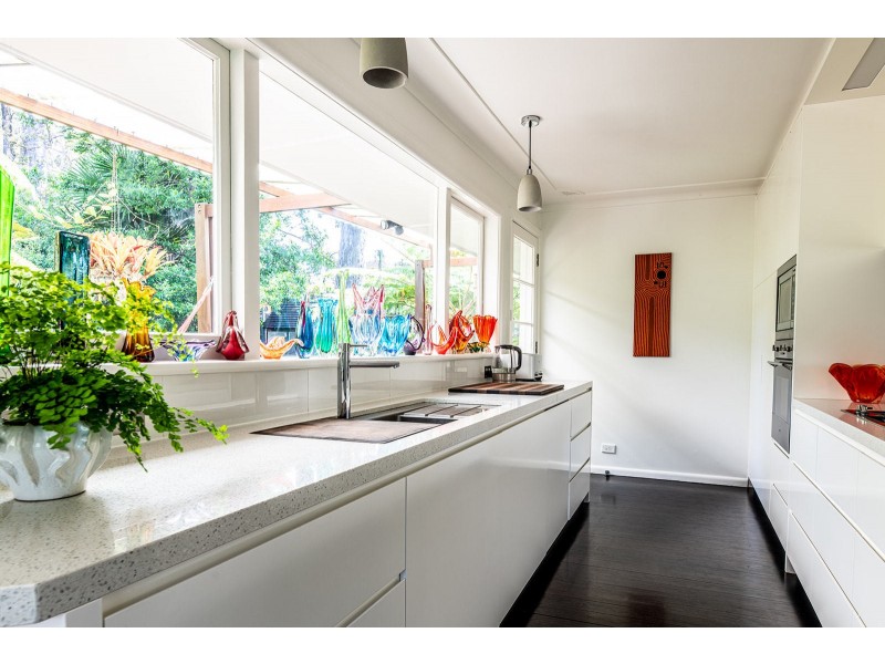 17 The Appian Way, Avalon Beach NSW 2107