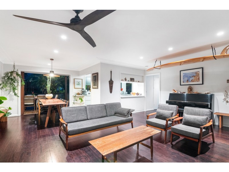 17 The Appian Way, Avalon Beach NSW 2107