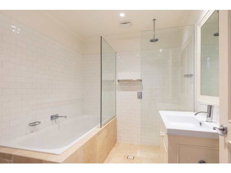 1 Norma Road, Palm Beach NSW 2108