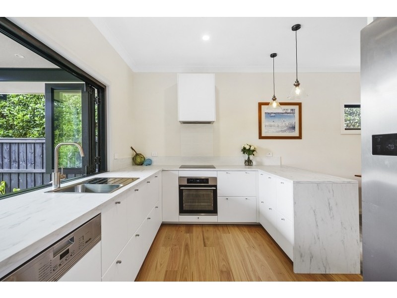 23 Watkins Road, Avalon Beach NSW 2107