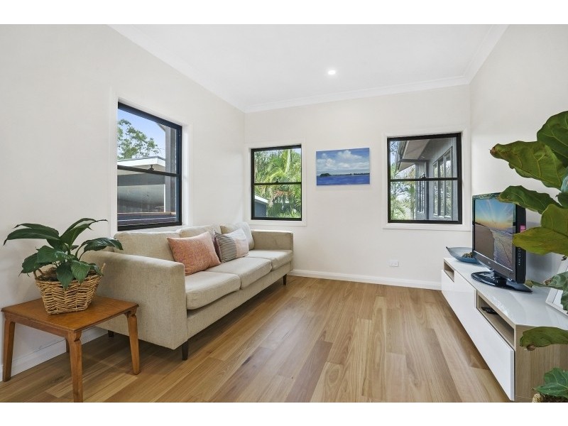 23 Watkins Road, Avalon Beach NSW 2107