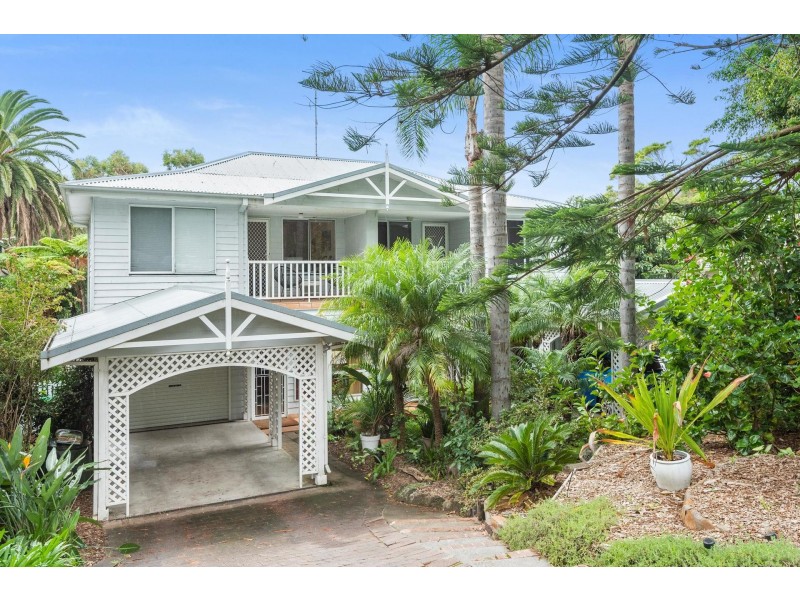 16A Kevin Avenue, Avalon Beach NSW 2107