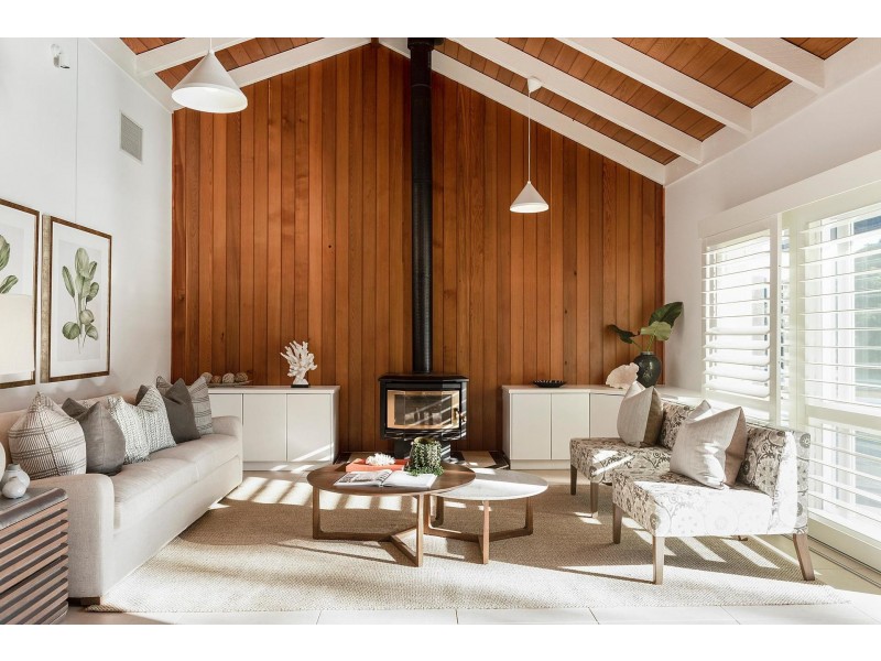 24 McCarrs Creek Road, Church Point NSW 2105