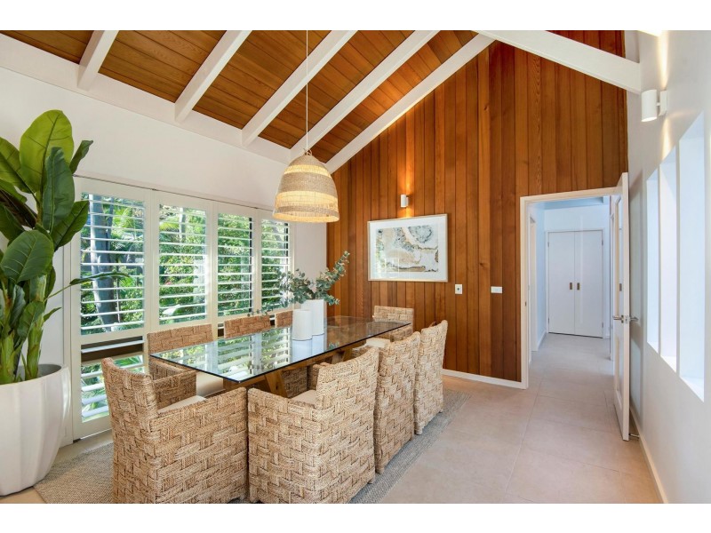 24 McCarrs Creek Road, Church Point NSW 2105