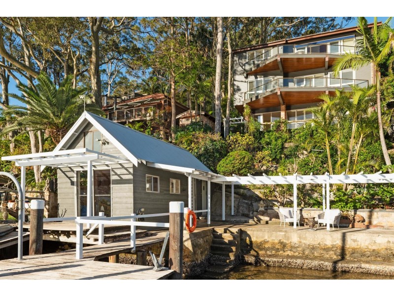 24 McCarrs Creek Road, Church Point NSW 2105