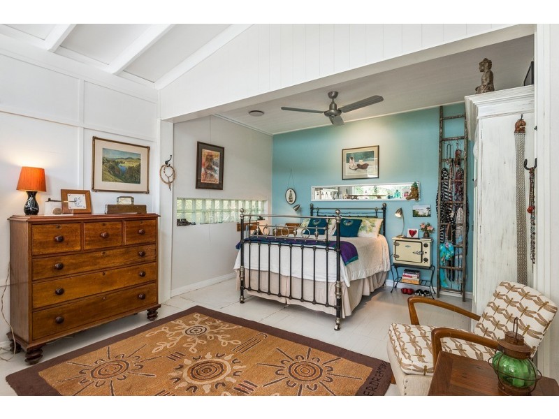 49 Elaine Avenue, Avalon Beach NSW 2107