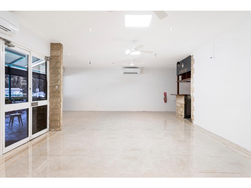 Shop 5 & 6/1 -3 Careel Head Road, Avalon Beach NSW 2107