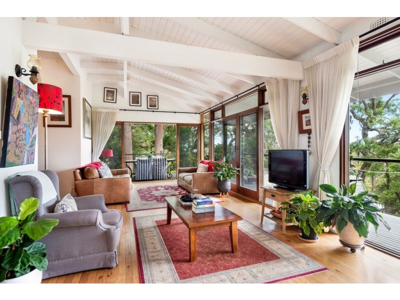 70 Chisholm Avenue, Avalon Beach NSW 2107