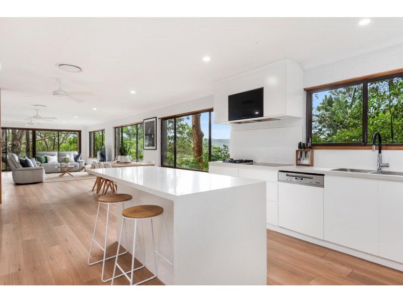 800 Barrenjoey Road, Palm Beach NSW 2108