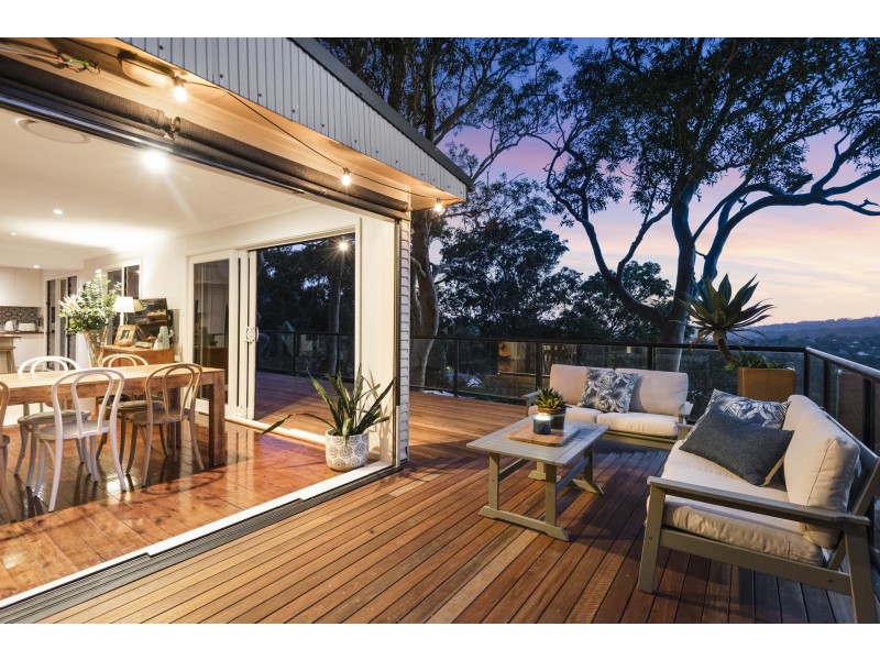 65 Dolphin Crescent, Avalon Beach NSW 2107
