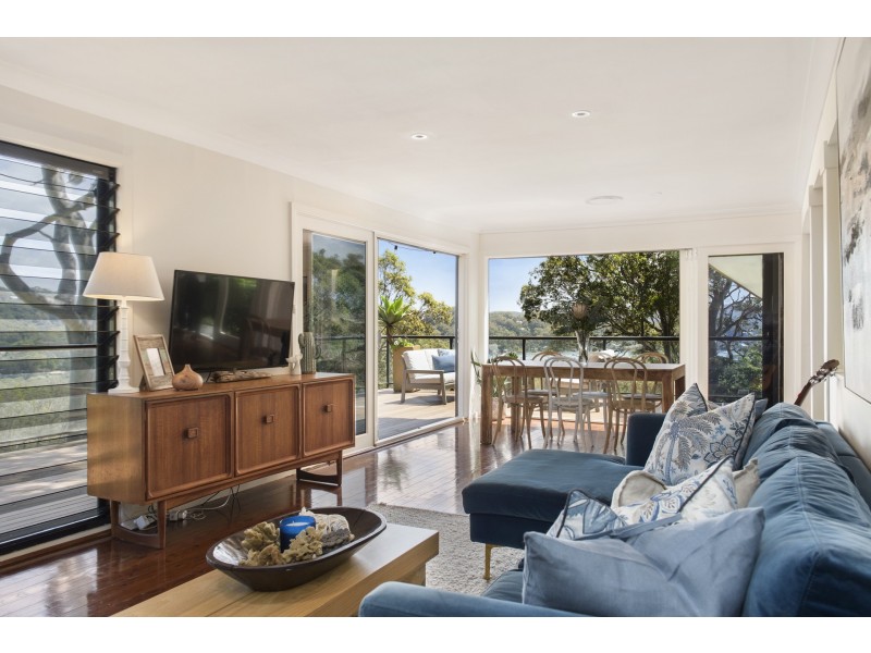 65 Dolphin Crescent, Avalon Beach NSW 2107