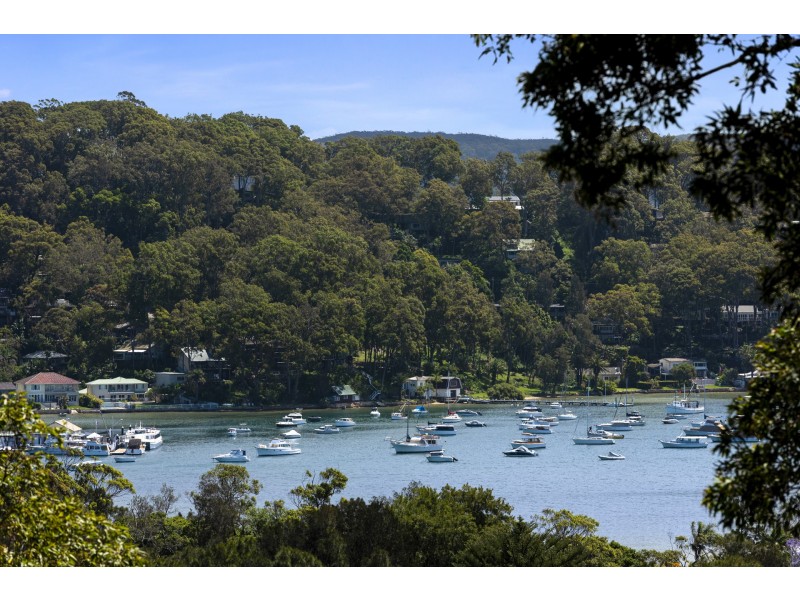 65 Dolphin Crescent, Avalon Beach NSW 2107