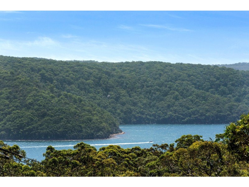 12 Loblay Crescent, Bilgola Plateau NSW 2107