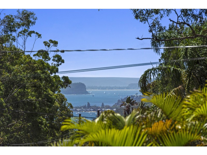 12 Loblay Crescent, Bilgola Plateau NSW 2107