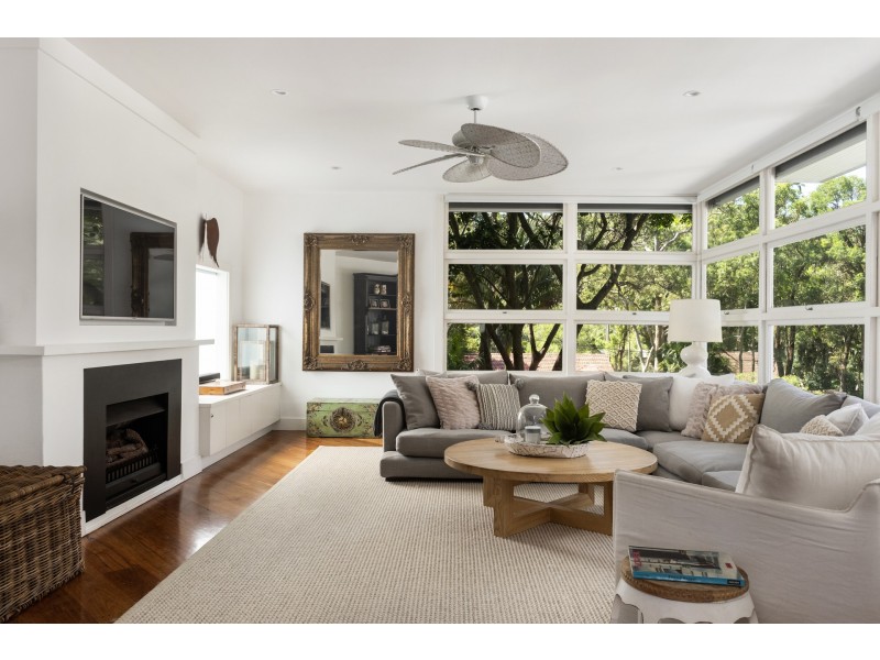 131 Avalon Parade, Avalon Beach NSW 2107