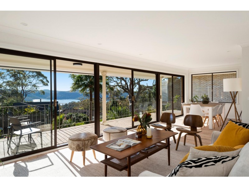 10 Loblay Crescent, Bilgola Plateau NSW 2107