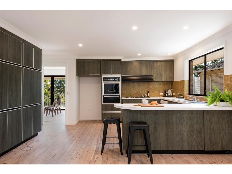 10 Loblay Crescent, Bilgola Plateau NSW 2107