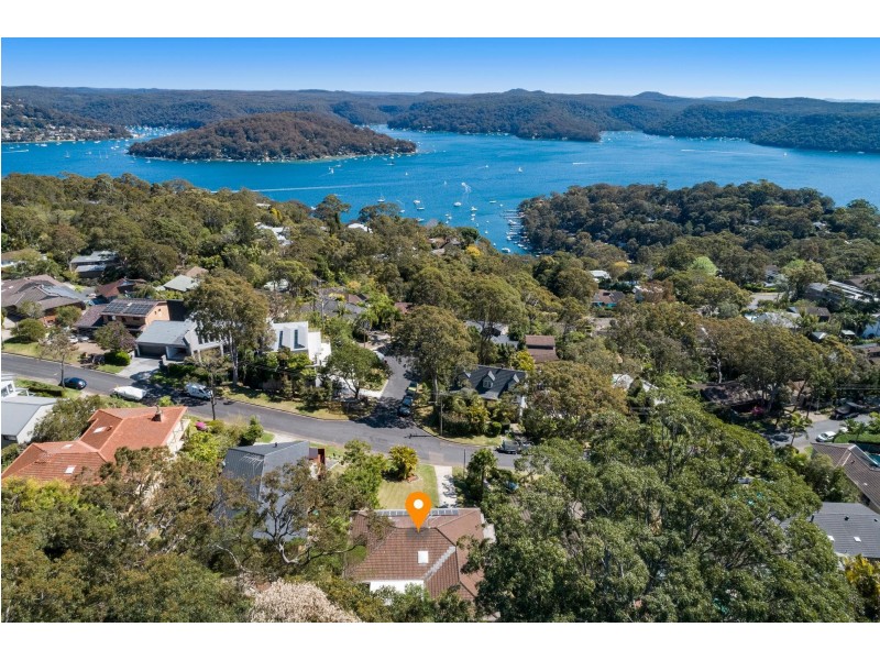 10 Loblay Crescent, Bilgola Plateau NSW 2107
