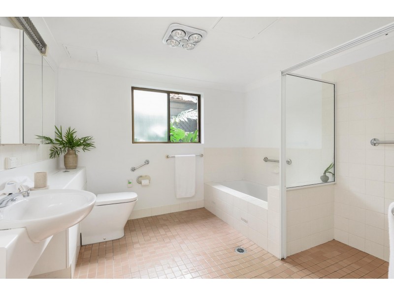 23/82 Avalon Parade, Avalon Beach NSW 2107