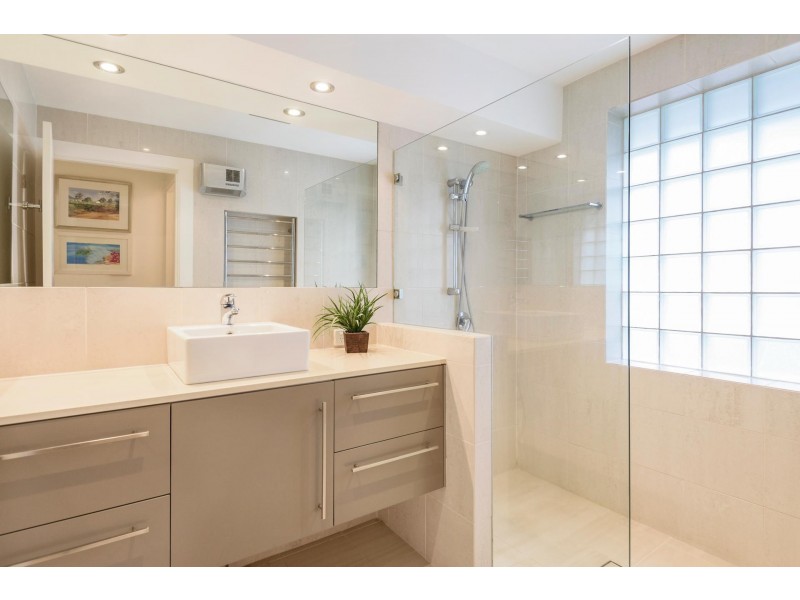 12 Kevin Avenue, Avalon Beach NSW 2107