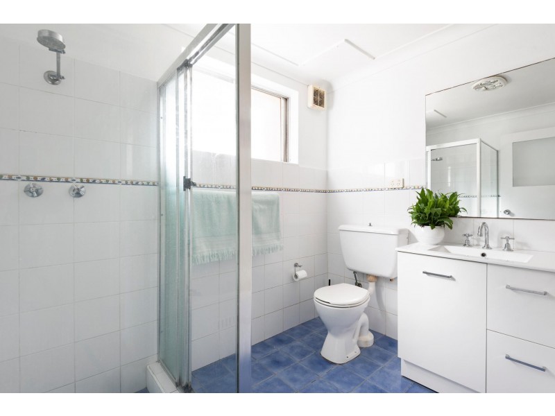 1/32 Seabeach Avenue, Mona Vale NSW 2103