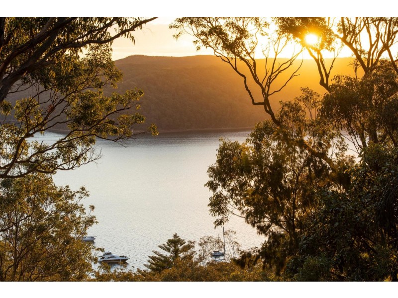 14 Capri Close, Avalon Beach NSW 2107