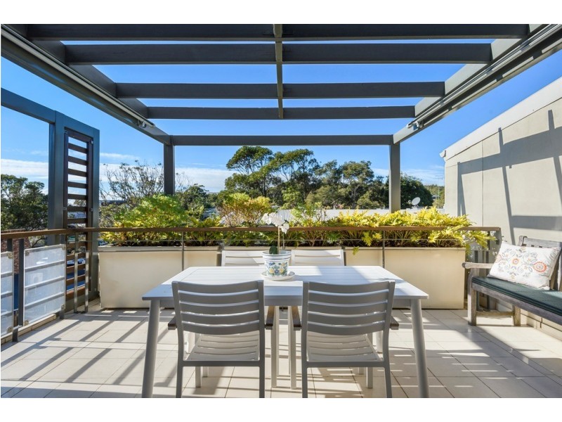 25/21-23 Old Barrenjoey Road, Avalon Beach NSW 2107