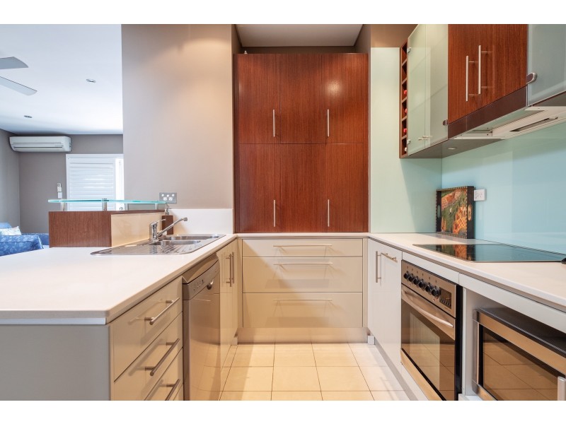 25/21-23 Old Barrenjoey Road, Avalon Beach NSW 2107