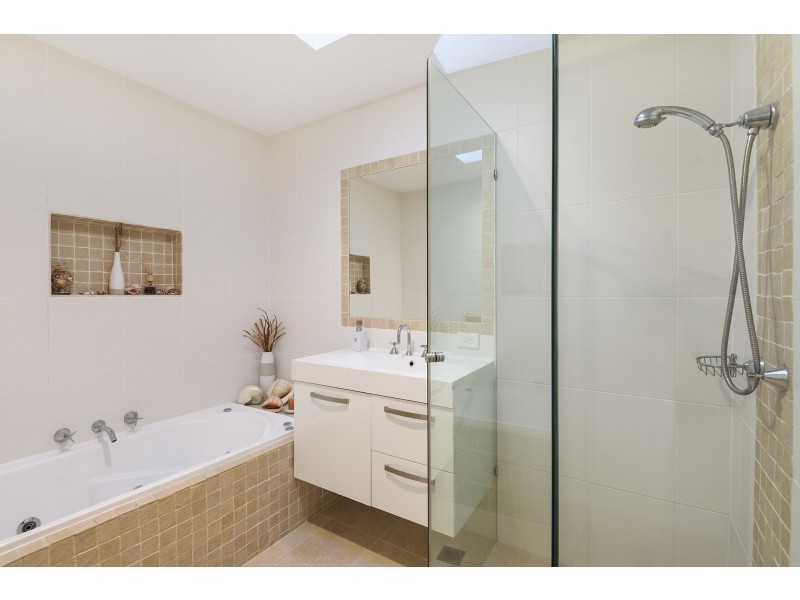 3 Cabarita Road, Avalon Beach NSW 2107