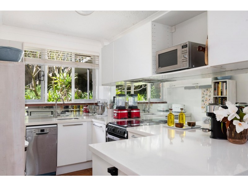 3/4 Sanctuary Avenue, Avalon Beach NSW 2107