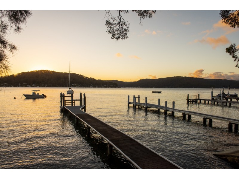 208 Hudson Parade, Clareville NSW 2107