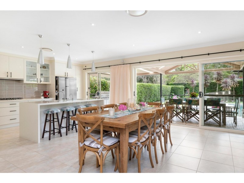 6 Wollstonecraft Avenue, Avalon Beach NSW 2107