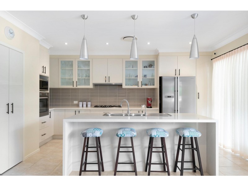 6 Wollstonecraft Avenue, Avalon Beach NSW 2107