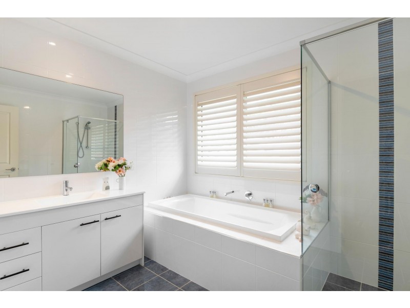 6 Wollstonecraft Avenue, Avalon Beach NSW 2107