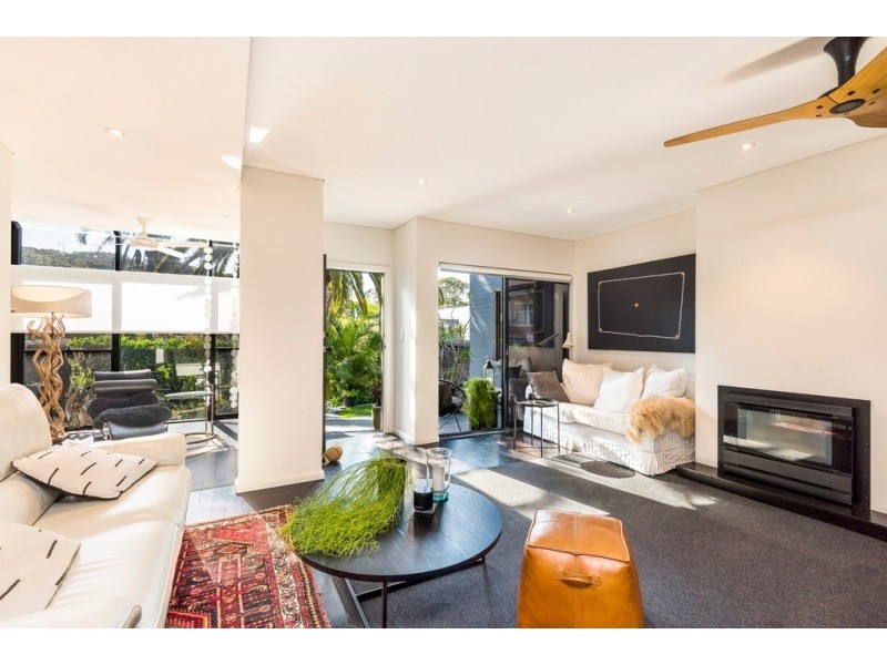 2/16 The Crescent, Avalon Beach NSW 2107