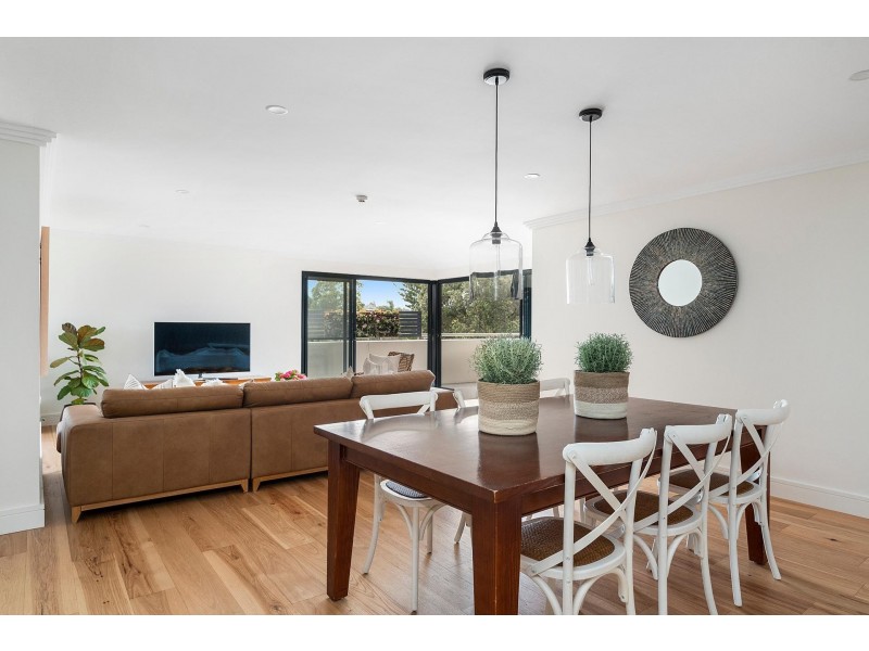 7/2 Berry Avenue, North Narrabeen NSW 2101